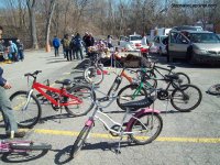 vélos à vendre au marché aux puces