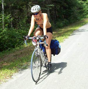 hot babe bike touring on Quebec's Route Verte network