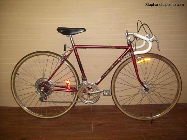 Vélo Velo Sport Express 10 - StephaneLapointe.com