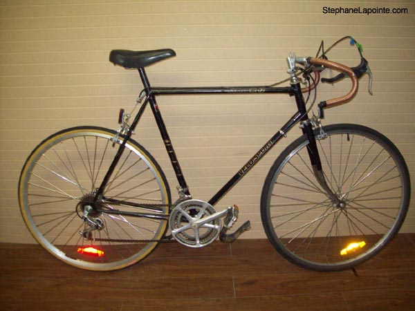 Vélo Velo Sport Routier 12 - StephaneLapointe.com