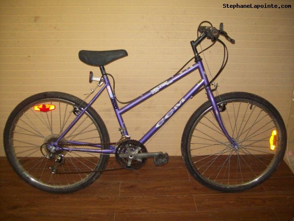Vélo CCM Vector - StephaneLapointe.com