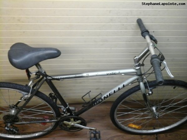 Vélo Bonelli Lite 3 - StephaneLapointe.com