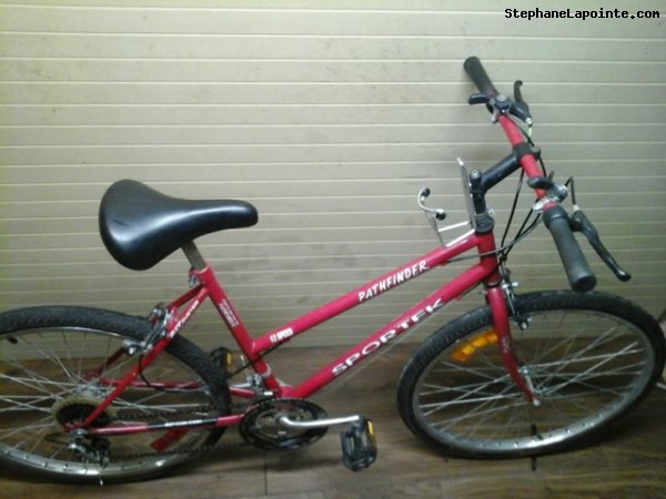 Vélo Sportek Pathfinder - StephaneLapointe.com