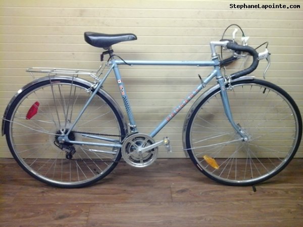 Vélo Peugeot Randonneur - StephaneLapointe.com