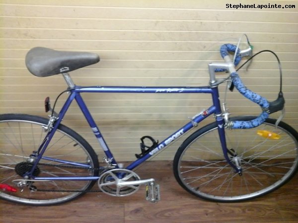 Vélo Velo Sport Super Routier - StephaneLapointe.com