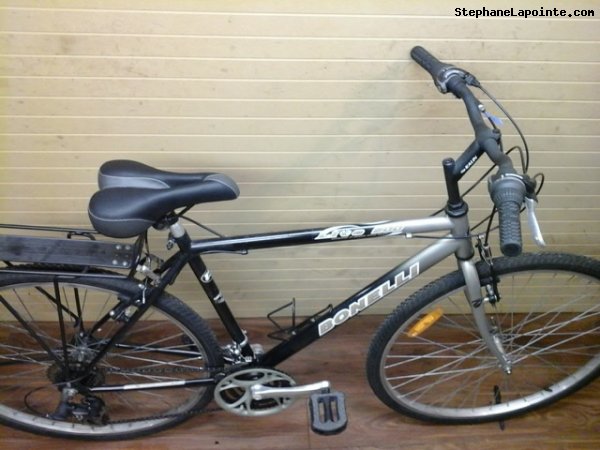 Vélo Bonelli Lite 200 - StephaneLapointe.com