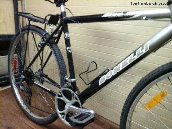 Vélo Bonelli Lite 200 - StephaneLapointe.com