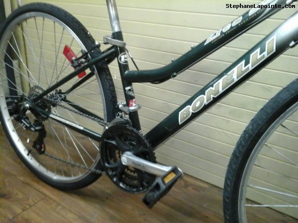 Vélo Bonelli Lite 300 - StephaneLapointe.com