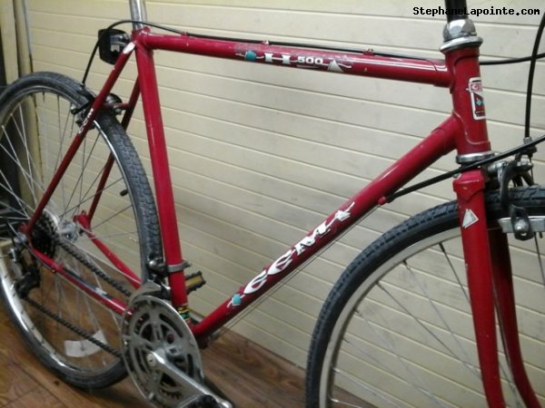 Vélo CCM H500 - StephaneLapointe.com