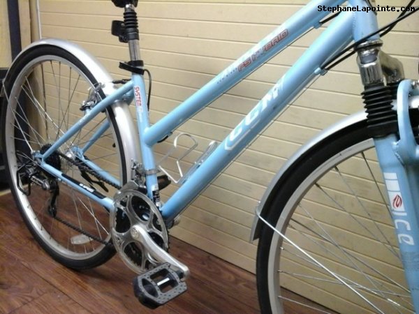Vélo CCM Avenue 700 - StephaneLapointe.com