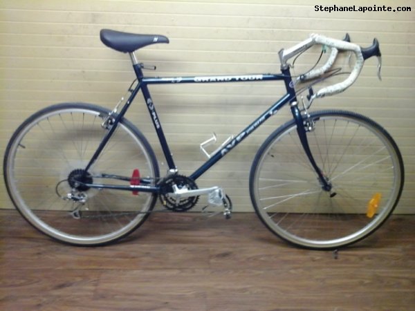 Vélo AVP Grand Touring - StephaneLapointe.com