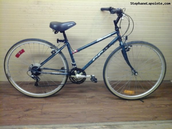 Vélo CCM Hybride Deluxe - StephaneLapointe.com